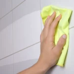 كيفية تنظيف سيراميك الحمام