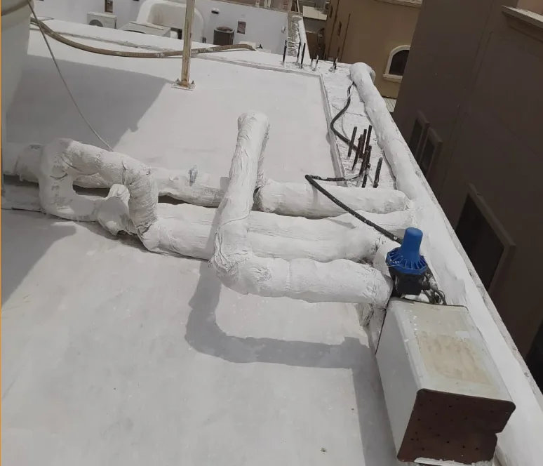 عزل مواسير المياه